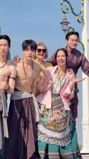 Anna Sueangam-iam Instagram - #บุพเพสันนิวาส
#LoveDestiny