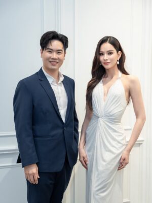 Anna Sueangam-iam Instagram - รู้สึกเป็นเกียรติและขอขอบคุณทาง Galderma ที่เชิญแอนนาให้มาเป็นส่วนหนึ่งของงาน Partnership Recognition For Value Partnership Customers ในปีนี้ค่ะ 🤍

และขอแสดงความยินดีกับ FIORA Clinic ที่ได้รับรางวัล Top 5 Clinic ประจำปี 2026 ความสำเร็จครั้งนี้สะท้อนถึงความมุ่งมั่นและมาตรฐานการดูแลที่ยอดเยี่ยมอย่างแท้จริง รางวัลนี้คืออีกหนึ่งบทพิสูจน์ถึงคุณภาพและความน่าเชื่อถือ ใครที่มองหาคลินิกที่ได้มาตรฐานและไว้วางใจได้ แอนนาแนะนำ FIORA Clinic เลยค่ะ ✨

#PartnershipRecognition #AestheticsByGaldermaThailand
#FIORACLINIC #Restylane #Sculptra