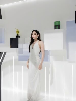 Anna Sueangam-iam Instagram - รู้สึกเป็นเกียรติและขอขอบคุณทาง Galderma ที่เชิญแอนนาให้มาเป็นส่วนหนึ่งของงาน Partnership Recognition For Value Partnership Customers ในปีนี้ค่ะ 🤍

และขอแสดงความยินดีกับ FIORA Clinic ที่ได้รับรางวัล Top 5 Clinic ประจำปี 2026 ความสำเร็จครั้งนี้สะท้อนถึงความมุ่งมั่นและมาตรฐานการดูแลที่ยอดเยี่ยมอย่างแท้จริง รางวัลนี้คืออีกหนึ่งบทพิสูจน์ถึงคุณภาพและความน่าเชื่อถือ ใครที่มองหาคลินิกที่ได้มาตรฐานและไว้วางใจได้ แอนนาแนะนำ FIORA Clinic เลยค่ะ ✨

#PartnershipRecognition #AestheticsByGaldermaThailand
#FIORACLINIC #Restylane #Sculptra