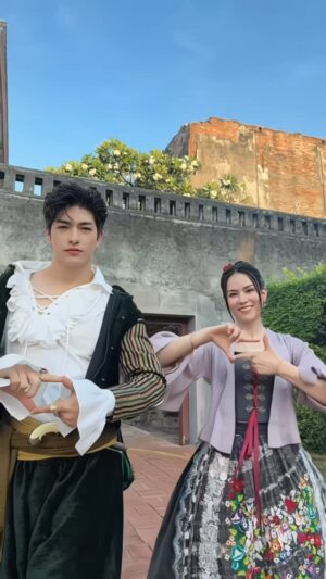 Anna Sueangam-iam Instagram - บุพเพสันนิวาส 😍🔥✌️🙏
#bigguychallenge