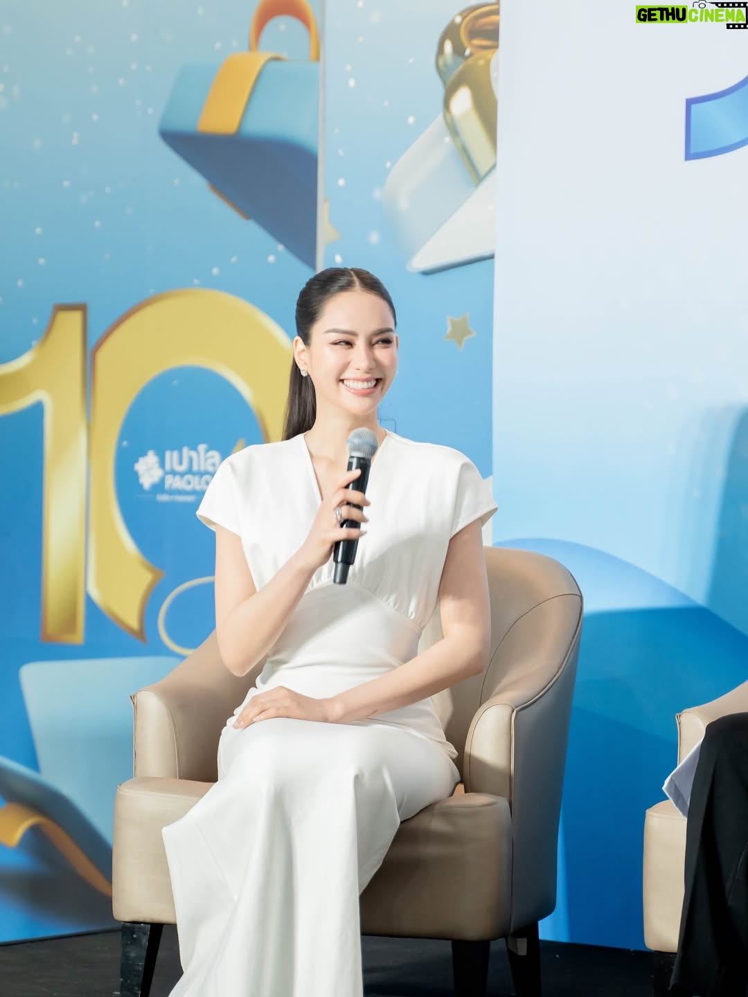 Anna Sueangam-iam - 9.4K Likes - Health & Happiness 
ร่วมฉลองครบรอบ 10 ปี โรงพยาบาลเปาโลรังสิต
ขอบคุณที่ให้แอนนาเป็นส่วนหนึ่งในการร่วมแบ่งปันมุมมองด้านสุขภาพ
ภายใต้แนวคิด Good Health, Great Heart 💙นะคะ