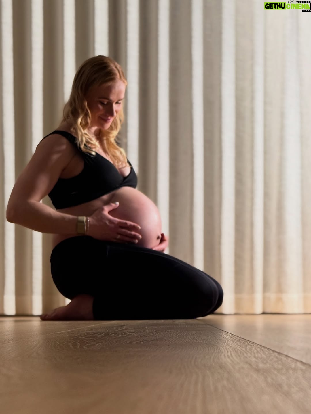 Anníe Mist Þórisdóttir - 16.5K Likes - Less then a week ❤️ 

Normally I feel independent, strong and capable - this is the most fatigued I have felt in any of my pregnancy’s….

I am strong and fit and haven’t felt like this before, heartburn, fatigue, cramps, contractions and HEAVY to even just walk around for too long…. It’s h ard dancing with my kids in the evenings and I can’t throw them around…. 🥺

This is the final week - it’s ok 🫶 my little one just needs me to slow it all down a little more and I have to listen

I am emotional, grateful, excited

#love #pregnant #momof3kids #strong