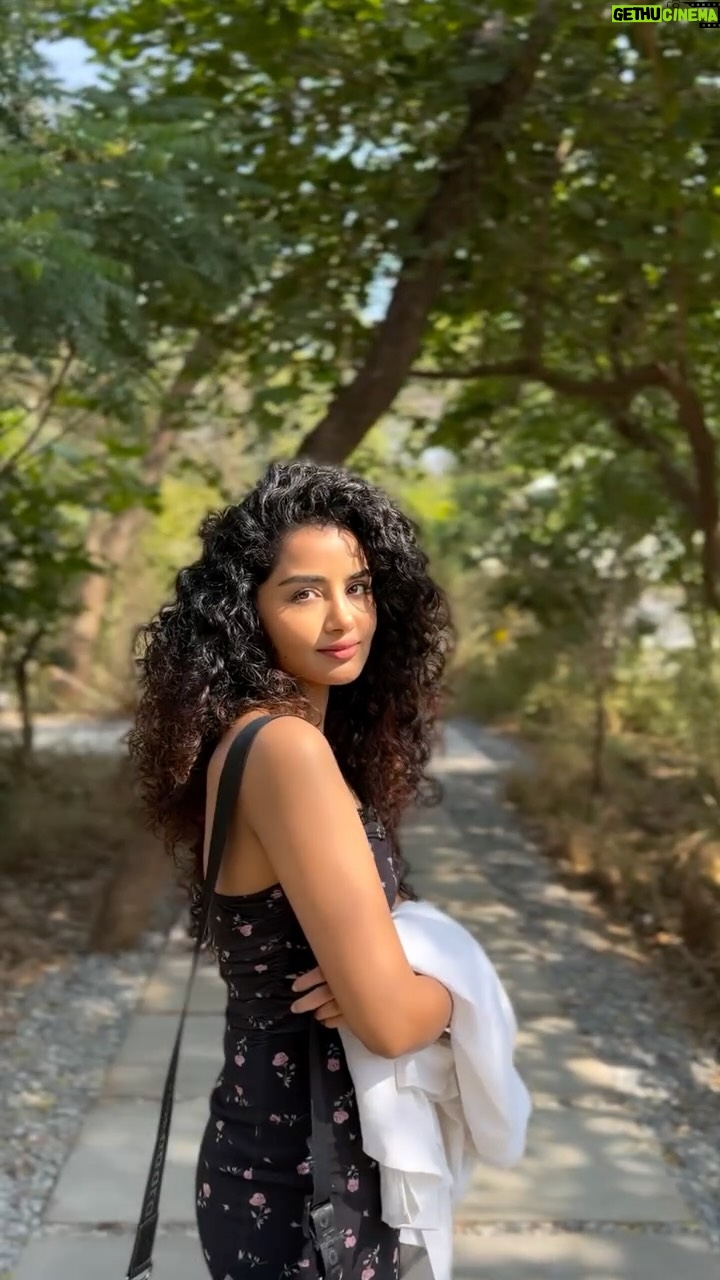 Anupama Parameswaran - 2.5 Million Likes - Through your eyes