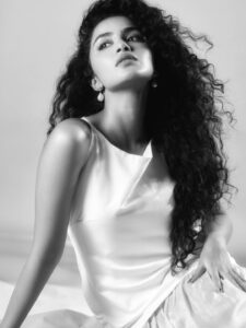 Actress Anupama Parameswaran HD Photos and Wallpapers January 2026