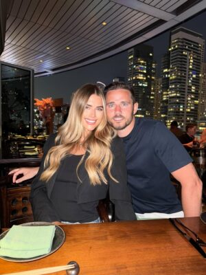Arabella Chi Instagram - A forever kind of love ❤️ 

 🥢 @asiaasiauae
