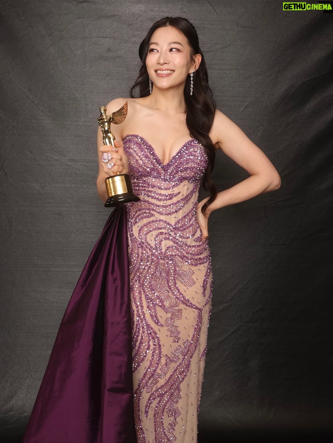 Arden Cho - 182.7K Likes - What a night!! Thank you so much @hollywoodcreativealliance for The Best Voiceover Award for Rumi 💜 KPDH also won Best Animation and Best Song! 3 for 3! So much love all night and felt like a Queen in this special custom gown @waltercollection created for me (inspired by Rumi) SO many people mentioned the beading was like Rumi’s patterns… thank you Walter, you’re the best! So good to see Dylan and thank you @lisa_hiser for capturing that cute moment haha 🤣 no tea 🍵 just catching up!! Congrats to both of us! What a journey it’s been for us all. Swipe to the end for a bunch more snaps and of course a puppy. Don’t miss the puppy!!!