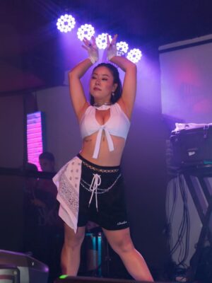 Ariel Saori Instagram - 😈💜
@baledomalvadinho @mcluuky
Compilado de fotos no palco pra dizer que vai começar a maratona de carnaval: FRANCA > MG > RJ
Onde vejo vocês??
Fotos: @pedro_vieiraaka
#tropadodesacato #dancarina #show #explorar