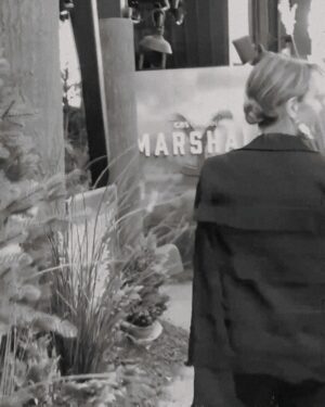 Arielle Kebbel Instagram - YOU gave us @marshalscbs season2, thank you! Finding out on the plane from NY to Austin is a moment I’ll remember forever. Quick trip but got to see some old friends, made some new ones & shared a piece of our show with you. Thank you @sxsw @paramountplus @cbstv & lots of love @spencerhudnut @tatankameans @elemgy @gilbirmingham @mobringsplenty ⭐️ 

 @januaryimagespresspush @iamtoddphoto   @jordanhefler   @nicolewalmsley @sky.kxm

#s2 #marshals #sxsw