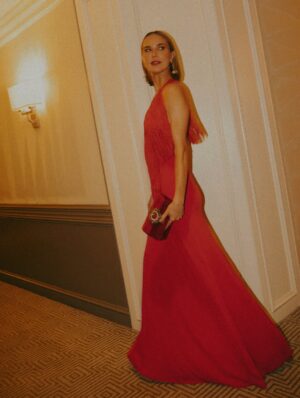 Arielle Kebbel Instagram - Marshals Premiere at the Autry Museum of the American West ✨ 

A premiere often means we are in a special, liminal moment. A moment where we can celebrate the hard work we’ve accomplished together as a team, while still being in our own bubble before turning this baby over to the world March 1st ( streaming March  2nd) 

That feeling deserves to be celebrated and celebrate we did! It was a beautiful evening start to finish~ even had some horses make a guest appearance

Thank you 101 Studios CBS Paramount Spencer Hudnut Josh Henson Paps Producers  Cast  Crew what a ride this has been ❤️ Logan you were with us in spirit!  Sun night is a comin…

Images: Jon Kopaloff/Getty Images for CBS 
Stylist: @jordan_grossman 
Makeup: @melissa.hernandez 
Hair: @marissa.marino 

@marshalscbs @cbstv @paramounttelevisionstudios @101studiosco 

#march1st #letsgo #marshals