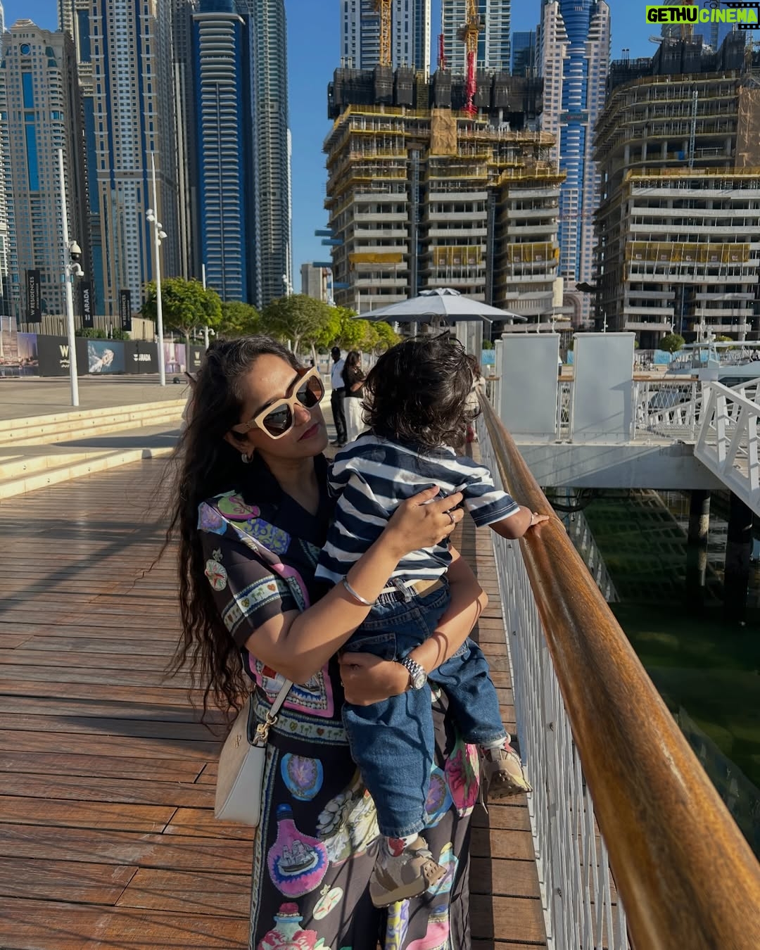 Asees Kaur - 15.9K Likes - It is very very unusual of me to stay back after a gig and explore the city. But unlocked a new side of me recently and sach bolu toh mast lagne laga hai!! 
And best part, did it with my little one, which also was his first international trip. 🩵
Loving this Dora the explorer side of me 😌 probably will continue this for long! 

Ps last video is BONUS thought :p