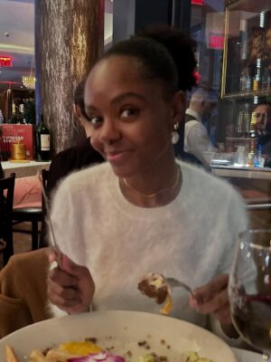 Ashleigh Murray Instagram - Always nice to catch up with this sweet pea, especially before the holiday season kicks off! #newyorknights