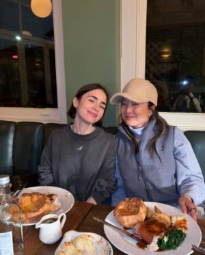 Ashley Park Instagram - auntie ash reporting for duty 🫡🥰🇬🇧 
quality cuddles and fish pies @lilyjcollins @charliemcdowell