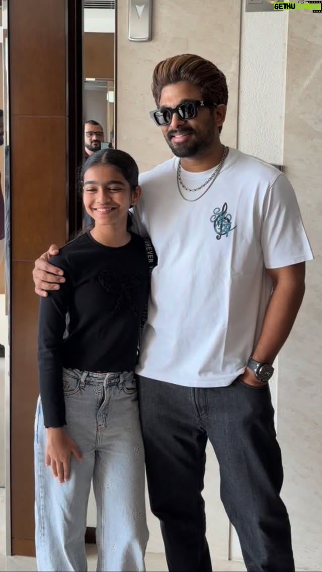 Aswathy Sreekanth - 167.6K Likes - Girls just had a Buttabomma moment 💞 

#alluarjun #filmfareawards #alluarjuninkerala