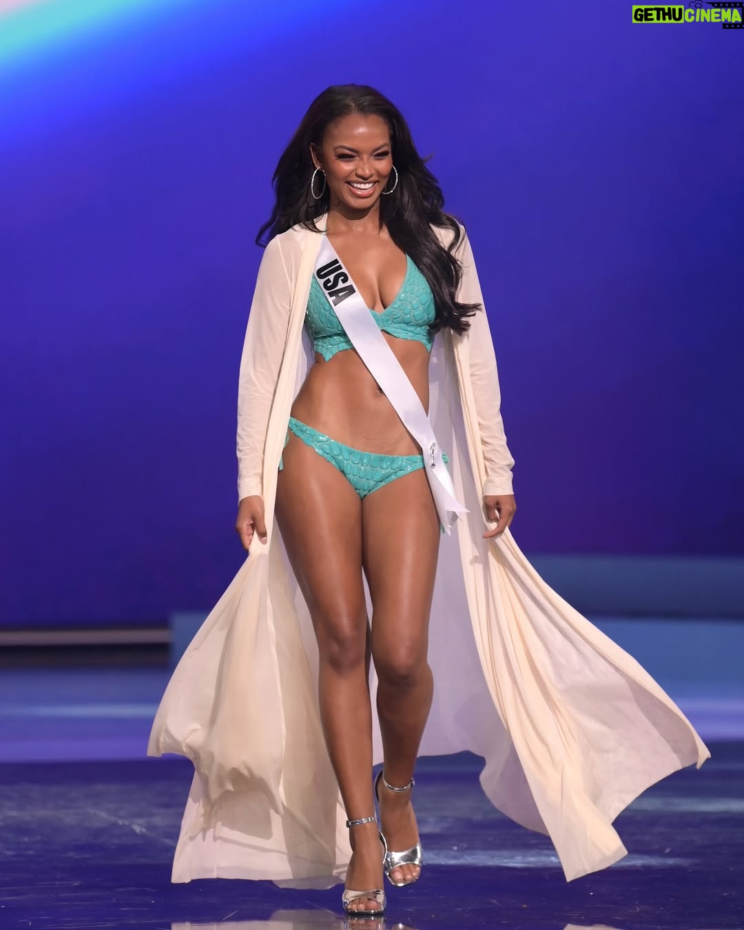 Asya Branch - 3 Likes - A little throwback to my Miss Universe experience! Congratulations to our new Miss Universe @victoriaakjaer from Denmark