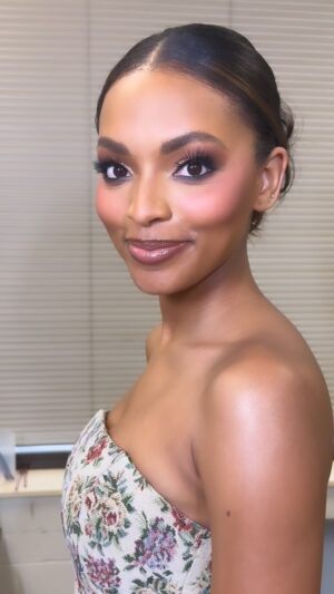 Asya Branch Instagram - another slay @mathismakeup ✨✨