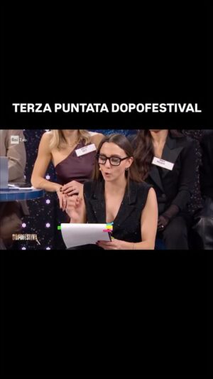 Aurora Leone Instagram - Terza puntata spaparanzata