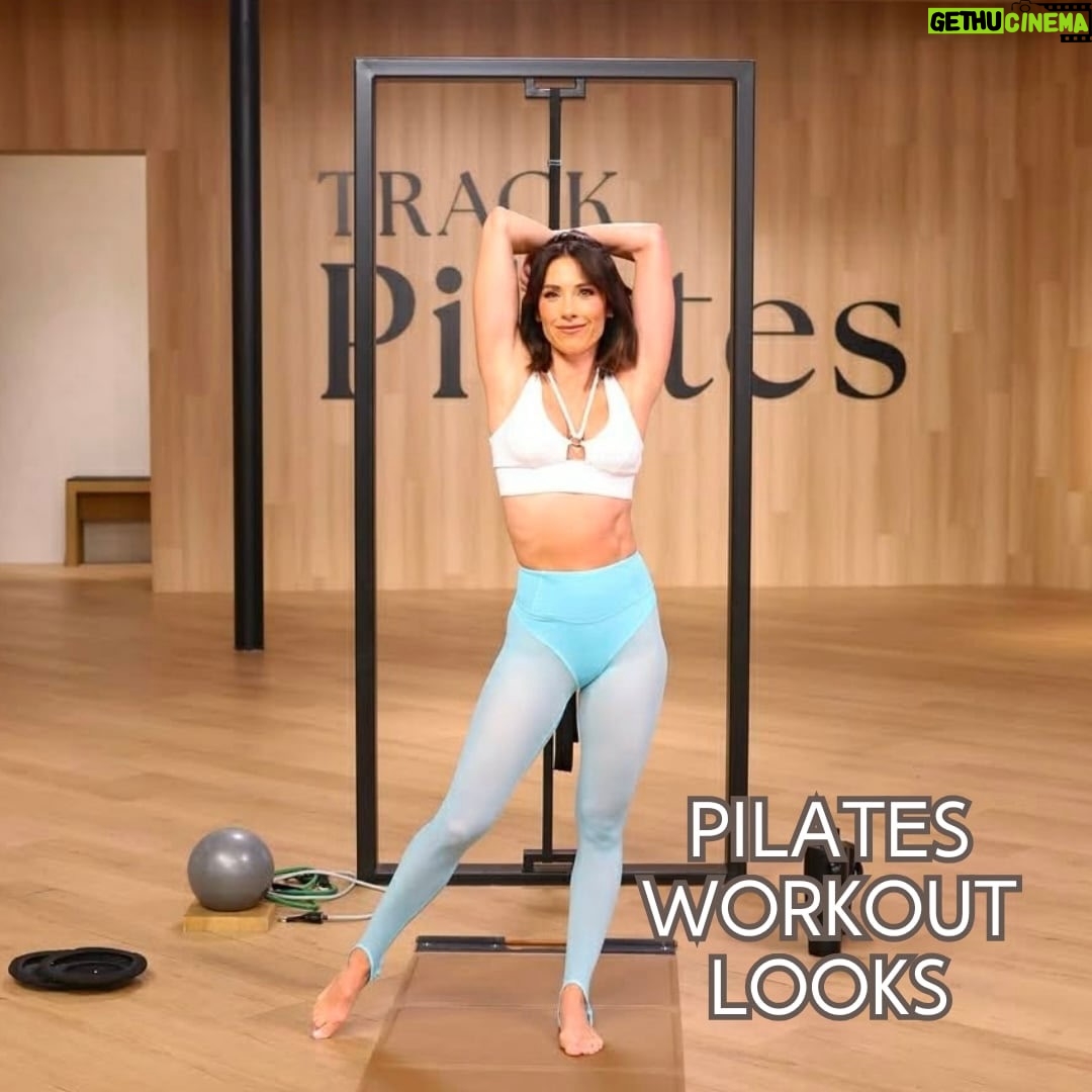 Autumn Calabrese - 15.2K Likes - The amount of you asking for my wellness favorites lately… 👀

I see you. No gatekeeping here.

Comment LINKS and I’ll send them your way 💌