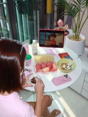 Aya Hazuki Instagram - .
.

タイ住んでるラブリーフレンドと
電話してたら会いたくなって
3日前に航空券取って会いに✈️🎧🤍🇹🇭

.
.