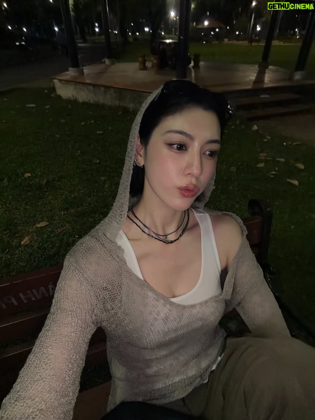 Ayaka Miyoshi - 138.9K Likes - 🐈‍⬛OTSUKARESAMADESHITA🐈‍⬛
