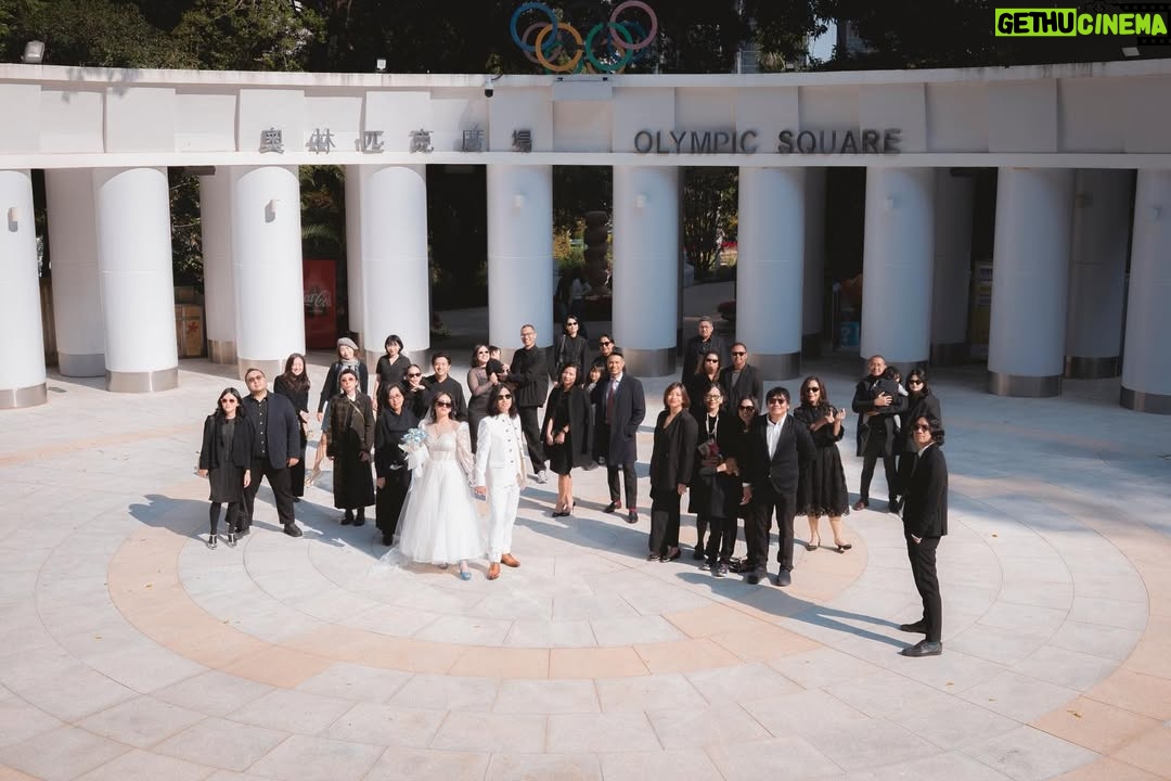 Ayushita - 33.9K Likes - Dari hati yang terdalam GeSit & Ayushita mengucapkan terima kasih atas semua ucapan dan doa baiknya, semoga kalian semua diberikan kebahagiaan selalu!

GeSit’s white tux designed by @karin.kalinka
Ayushita’s wedding dress by @billy_tjong
Photo by @audreyhafiz
