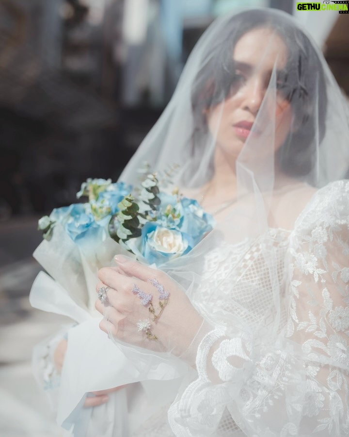 Ayushita - 123.7K Likes - Something Old, Something New, Something Borrowed, Something Blue 🩵 

Jewelry by late Oma and mom’s ✨🥹
Blessed Dress by the one and only @billy_tjong 
GeSit suites designed by @karin.kalinka 
Photos @audreyhafiz 
Did my own makeup 🫠

#HirasShita ✨