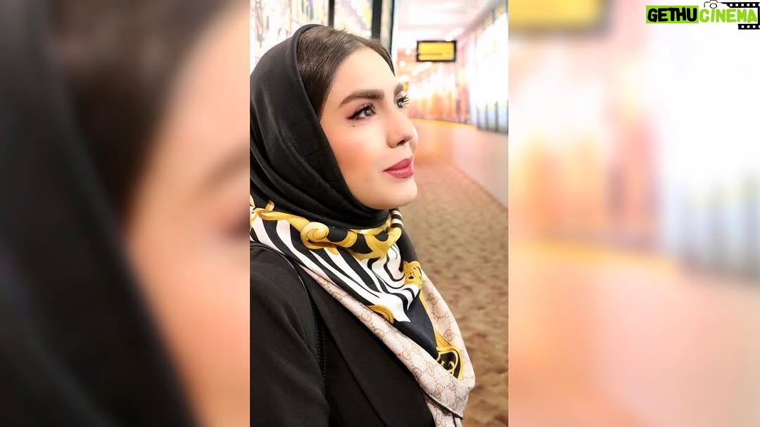 Azadeh Zarei - 27.7K Likes - سپاس از دعوت باشگاه فولاد مبارکه سپاهان 💛 

#سپاهان_آزاده_ زارعی#سپاهان_اصفهان #اصفهان #باشگاه_فولاد_مبارکه_سپاهان #ورزشگاه_نقش_جهان#فوتبال #قهرمان