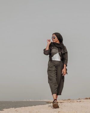 Azadeh Zarei Instagram - چندی به پای رفتم و چندی به سر شدم
