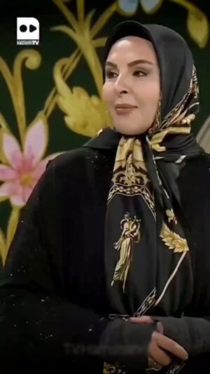 Azita Torkashvand Instagram - تنها عشق و آگاهی برای تو ماندگار است و راه را نشانت خواهد داد.
به اینه اعتماد نکن .

#آگاهی 
#عشق_ورزی 
#محفل 
#خدایا_شکرت_هستی_برایمان_خدایی_میکنی 
#آزیتا_ترکاشوند.
@mahfeltv3