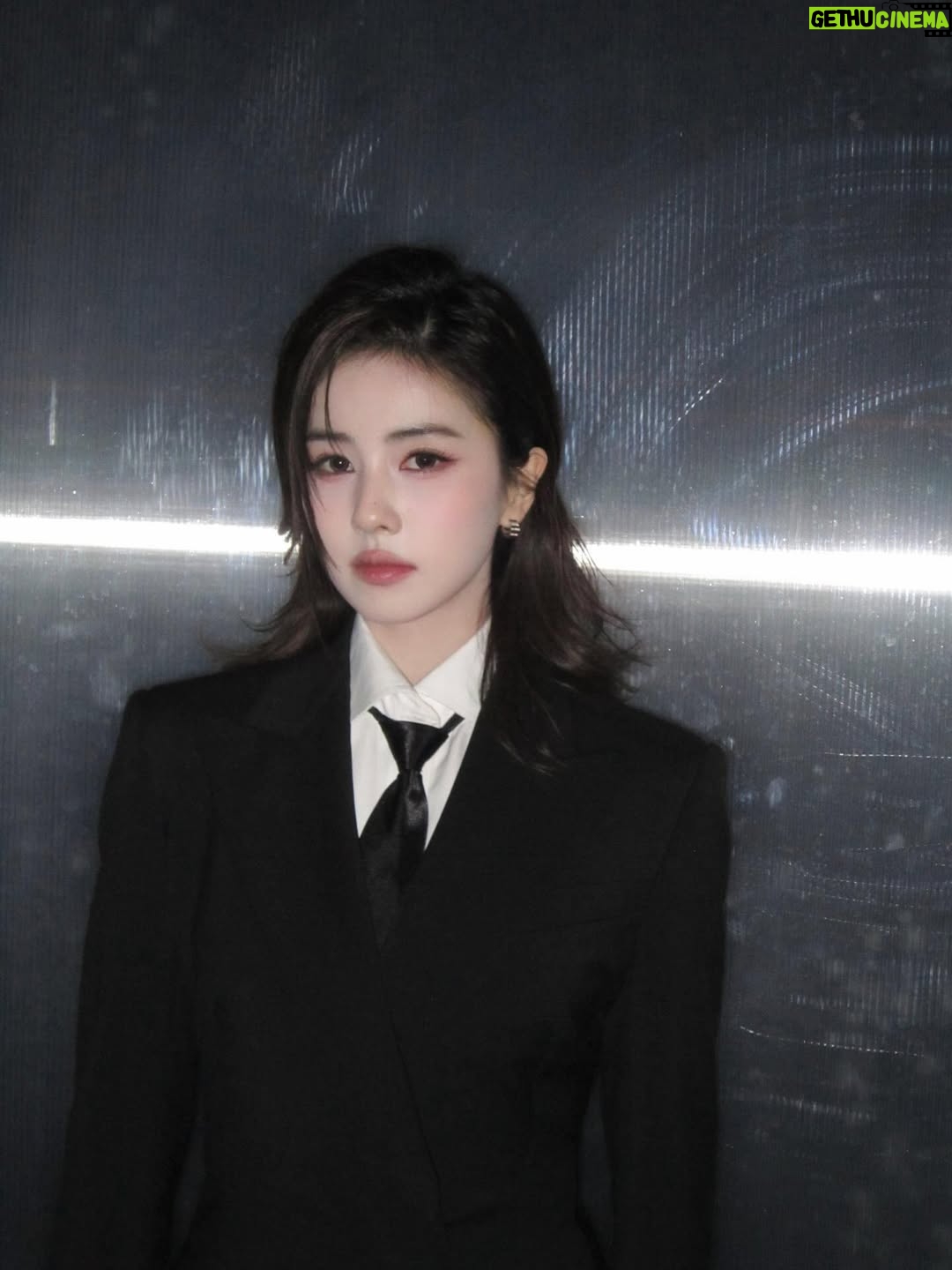 Bai Lu - 392.8K Likes - 唐宫奇案♠️