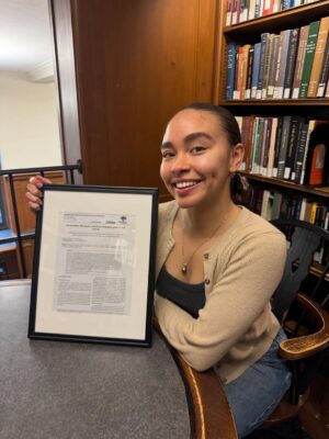 Bailey Bass Instagram - PUBLISHED!! My first research paper!!
🤍Social Media, Absorption, and Stress: Divergent Paths to Self-Esteem🤍
Thank you to Dr.Barahmand and Columbia University for this opportunity. 
Link in bio to read it :)

———

Started studying psychology at Columbia University in fall 2024 simply because it spoke to me more than any other major. A month later, I fell in love with research and begged Dr.Barahmand to let me join her research group. Today, I am a published researcher🤭 #tearingup