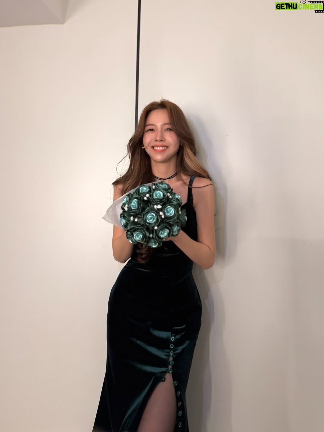 Bang Min-ah - 29.9K Likes - 고마웠어 2025 🔥