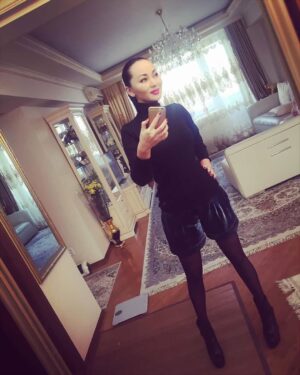 Bayan Alaguzova Instagram - Тренд! Мой шестнадцатый ❤️
