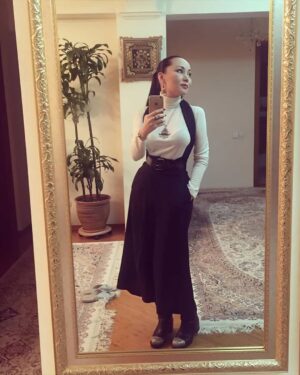 Bayan Alaguzova Instagram - Тренд! Мой шестнадцатый ❤️