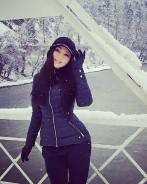 Bayan Alaguzova Instagram - Тренд! Мой шестнадцатый ❤️