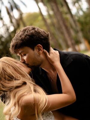 Bela Fernandes Instagram - 4 anos de nós… 4 anos da melhor decisão da minha vida. 1.461 dias te amando, esse tempo ao seu lado como namorados foi maravilhoso, e tenho certeza de que será ainda mais especial quando nos tornarmos marido e esposa. Te amo até o fim ❤️

📸 @joaolamars