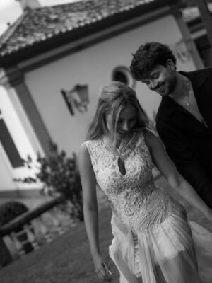 Bela Fernandes Instagram - 4 anos de nós… 4 anos da melhor decisão da minha vida. 1.461 dias te amando, esse tempo ao seu lado como namorados foi maravilhoso, e tenho certeza de que será ainda mais especial quando nos tornarmos marido e esposa. Te amo até o fim ❤️

📸 @joaolamars