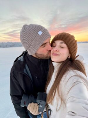 Belén Soto Instagram - Es que estoy muy feliz! 📸❄️🤍