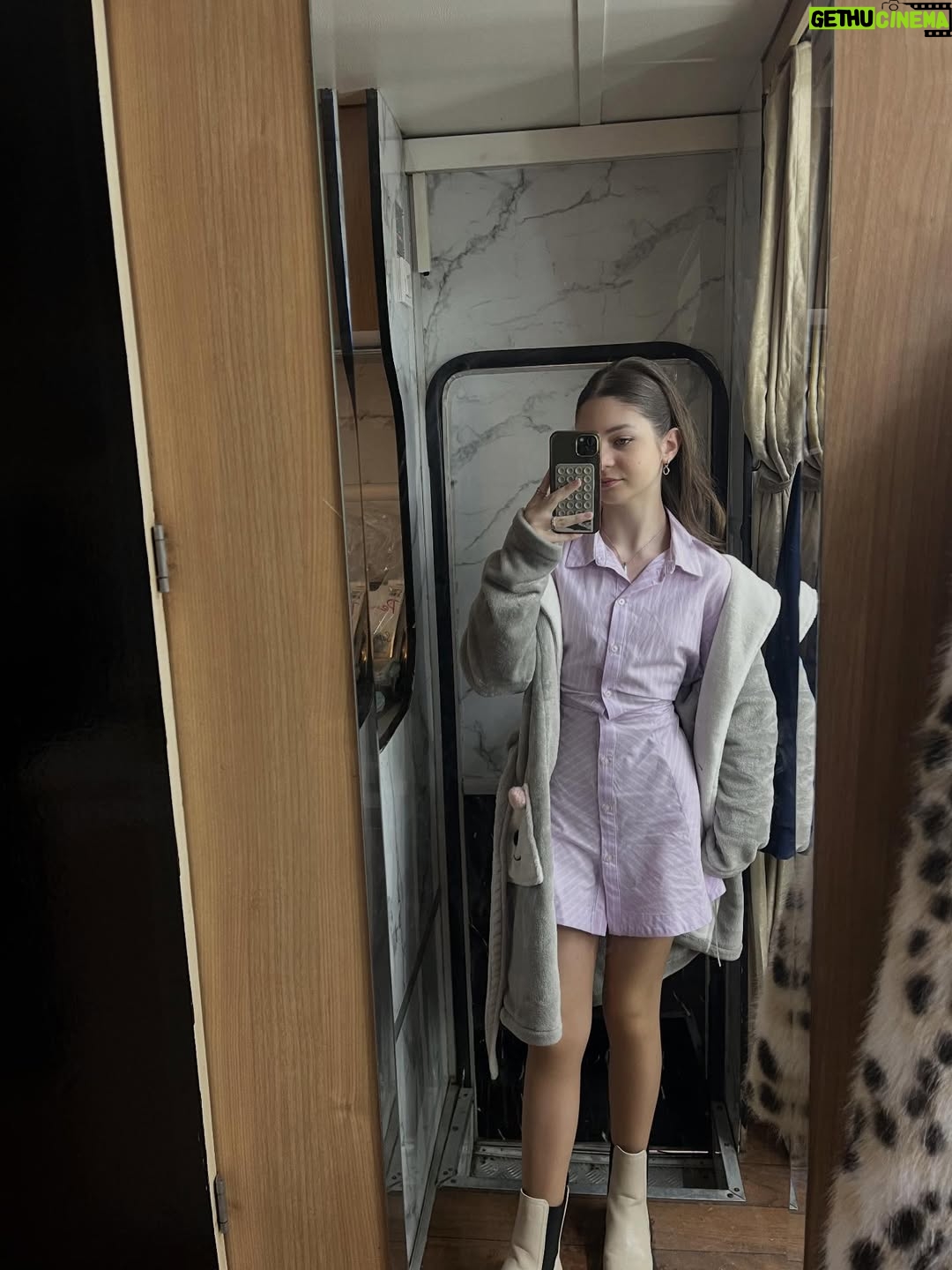 Beren Gençalp - 136K Likes - Şu sıralar Hayal Tecer 💗💞💖💓💕