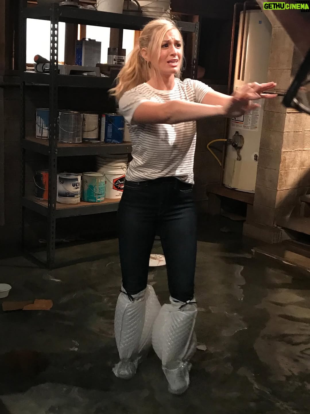 Beth Behrs - 88.1K Likes - Playing "Gemma" for 8 years through marriage, global pandemics, 2 strikes, motherhood and all the other bits of life has been an absolute gift- and that is thanks to this incredible cast and crew. @cedtheentertainer @iammaxgreenfield @tichinaarnold @sheaunmckinney @mrmarcelspears @hank_greenspan @skyetownsend @amberonistevenswest laughing with you every single day has brought me immense joy. And thank you to all of you who watched us on @cbstv all these years. We are so grateful! THATS A WRAP!