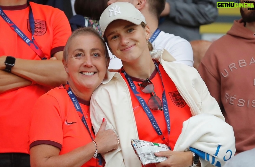 Beth Mead - 103K Likes - 3 years today without you 😔 It still doesn’t quite feel real. 

So much has happened and I have so much to tell you and share with you. But I have no doubt my no.1 cheerleader will have being looking down on us all, and watching every moment.

We love & miss you so much Mum 🕊️❤️