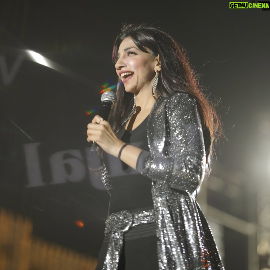 Bhavana - 13.9K Likes - 25,000 students, rock concert vibes and an incredible evening 🔥🔥
Ufffff! 

A 24 hour break from the T20 World Cup madness to party with the students of @vceterode and @vetiascoed 🔥❤️

You guys were LIT!!! Thank you for allll the love ! 

This is why having the best of both worlds ( even if you almost lose your mind working) is FUN! 

Let’s meet soon❤️ back to my cricket notes now :) 
.
.
Where would you rather be?