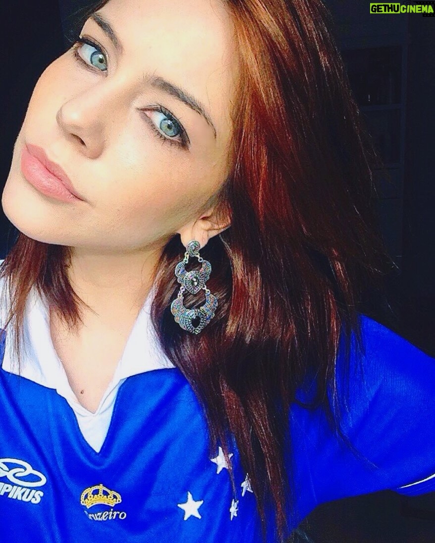 Bia Arantes - 28.4K Likes - 2016 foi um dia desses, tá? #2016