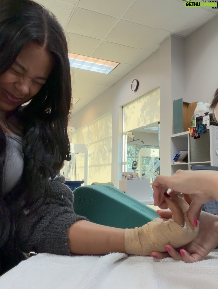 Bianca Crawford - 140.6K Likes - 10 months post injury, 8 months of rehab, 5 Dr’s Later…
And we are FINALLY here.
Now I can finally start to put this behind me.
Thank you so much @dr.karandesai for hearing me and fixing me!

Fingers and JOINTS are complicated, frustrating, confusing, essential… if you don’t get it… consider yourself lucky and I hope you never have to find out. 
Maybe one day I’ll go into detail but it’s a lot.

Thank you to those who have sent so much love my way and continue to.
💋

*Graphic photo from surgery… I was going to post the video but it was a little more graphic than the photo and I didn’t want to freak out some people too badly lol*