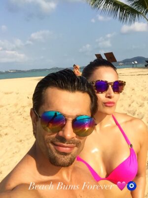 Bipasha Basu Instagram - 2016 was 🩷🧿🙏🏻
#2016