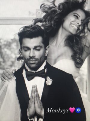 Bipasha Basu Instagram - 2016 was 🩷🧿🙏🏻
#2016