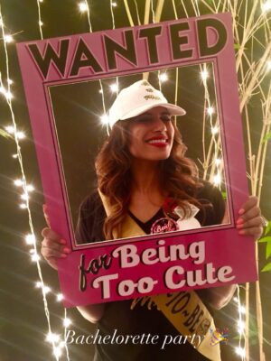 Bipasha Basu Instagram - 2016 was 🩷🧿🙏🏻
#2016
