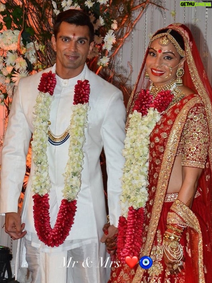 Bipasha Basu - 346.7K Likes - 2016 was 🩷🧿🙏🏻
#2016