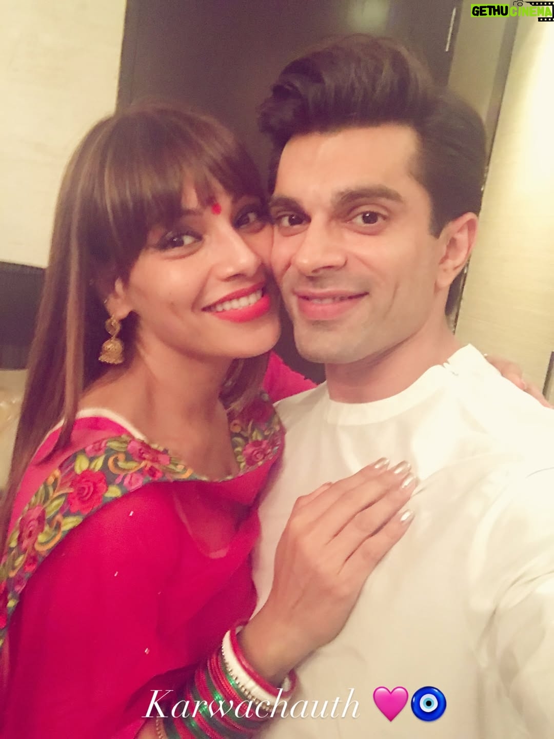 Bipasha Basu - 346.7K Likes - 2016 was 🩷🧿🙏🏻
#2016