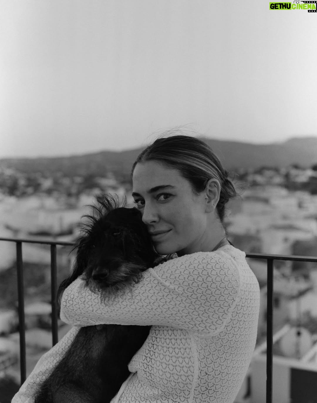 Blanca Suárez - 149.8K Likes - Lately gifts 🫀
