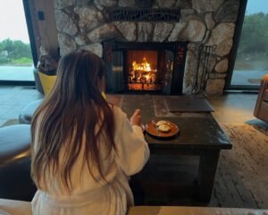 Brenda Song Instagram - Last but not least- R&R in my favorite places with my favorite person.